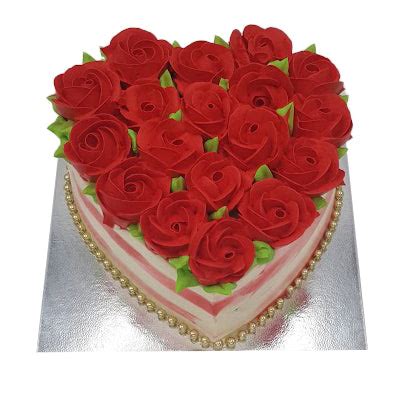 Red Rose Heart Cake – Cakeforestlondon