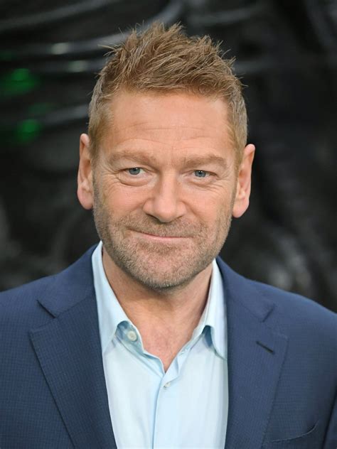 Kenneth Branagh's Instagram, Twitter & Facebook on IDCrawl