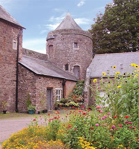 Visit |Tiverton Castle - Historic Houses | Historic Houses