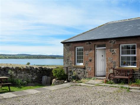 Kittiwake Cottage, Budle Bay | Holiday Cottage | Bird Spot