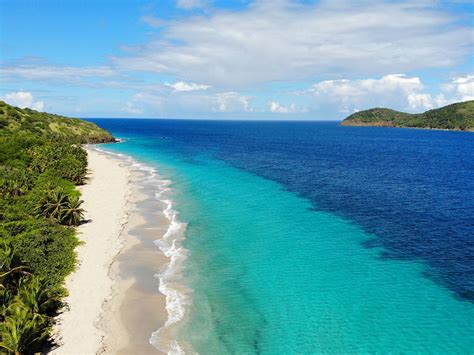 Stunning Flamenco Beach Puerto Rico: Everything You Need to Know Before ...