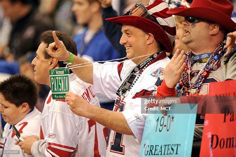 Fans wait for the game to start at Super Bowl XLII at University of ...