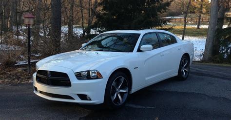 File:Dodge Charger SXT Plus 2014 (100th Anniversary).jpg - Wikimedia ...