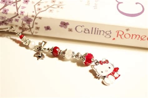 Items similar to Hello Kitty bookmark, cat, kitty, bow, red, white ...