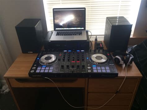 DJ Setup | Dj setup, Dj room, Dj