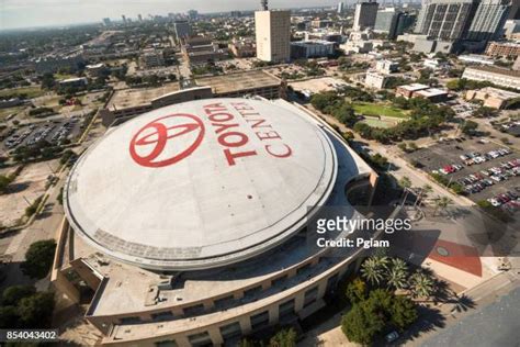 167,425 Toyota Center Houston Texas Stock Photos, High-Res Pictures, and Images - Getty Images