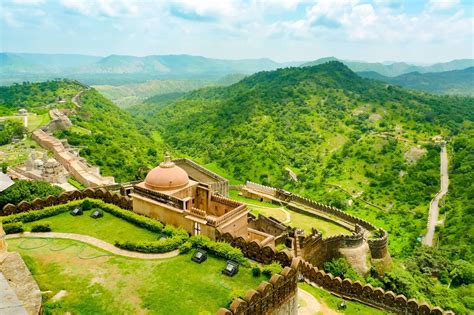 Kumbhalgarh Fort: Entry Fees, History & Architecture, Timings | Veena World