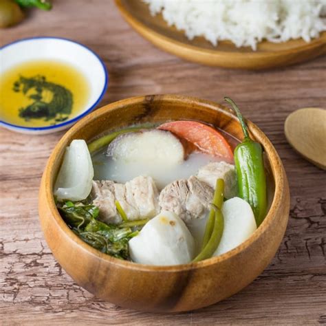 Pork Sinigang (Filipino Pork in Tamarind Soup) - Salu Salo Recipes