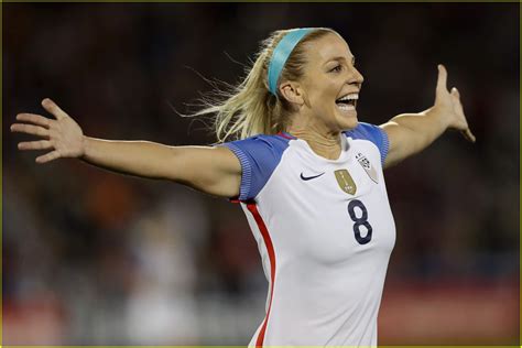 Who Is Zach Ertz's Wife? Meet Soccer Star Julie Ertz!: Photo 4026353 | Photos | Just Jared ...