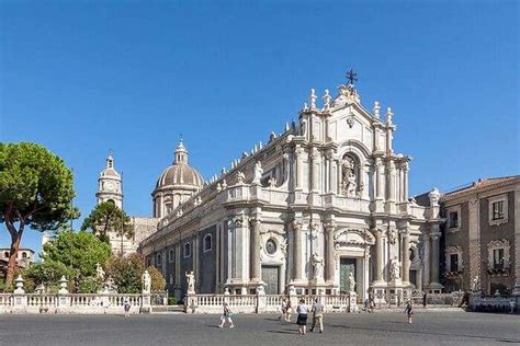 6 Stunning Churches In Italy That Are A Must Visit For All