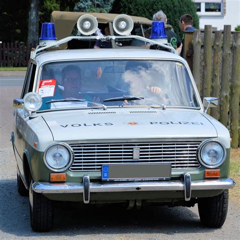 Volkspolizei Vaz 2101 | Police cars, Police, Emergency service