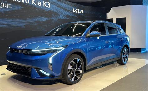 Kia K3 Hatchback: Llega en octubre y parece una crossover - BitCar Blog