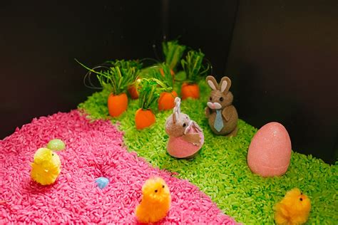 Easter Tuff Tray Ideas for Toddlers Using Dyed Rice