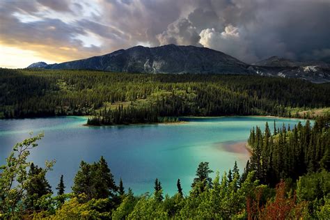 Emerald Lake From South Klondike Highway, Southern Yukon, … | Flickr