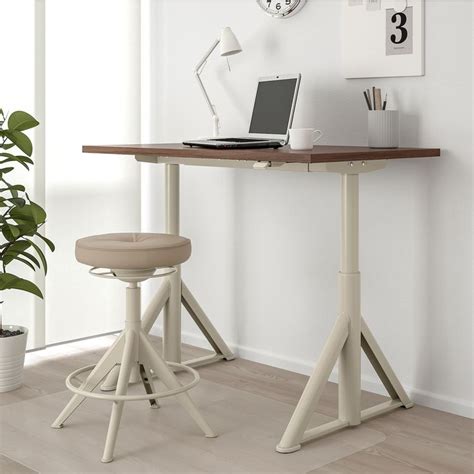 IDÅSEN desk sit/stand, brown/beige, 120x70 cm - IKEA | Desk, Adjustable ...