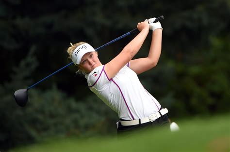 Canadian golfer Brooke Henderson's swing described as unique and powerful | CTV News