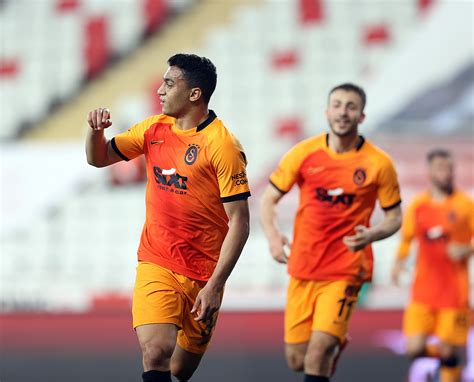 VIDEO: Mostafa Mohamed ends goal drought with stunner