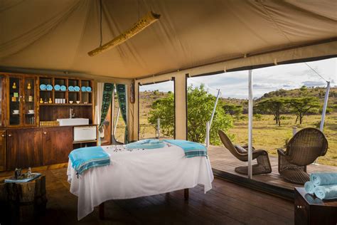 Kenya Luxury Safari Resorts | Coral Tree - Unique Family Safaris