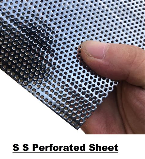 Round Stainless Steel S S Perforated Sheet, Thickness: 3 mm, Material ...