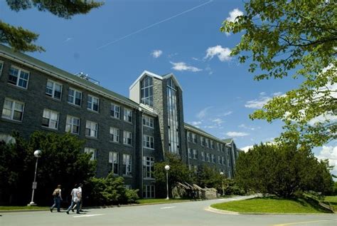 Mount Saint Vincent University Canada, Fees, Ranking, Intake, Courses,