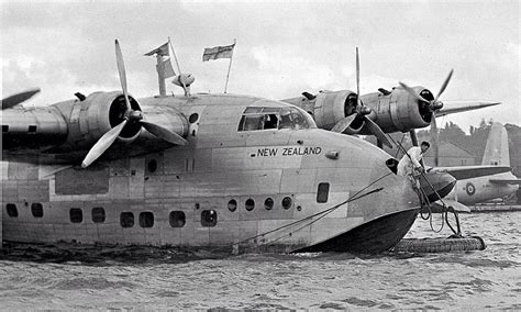 daily timewaster: The Short Sunderland flying boat ‘New Zealand’