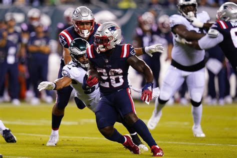 Rams get RB Sony Michel from Patriots for 2022 draft picks | AP News