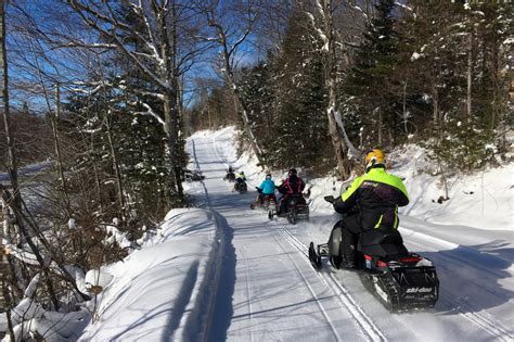 SUPERTRAXMAG.COM - Looping Mont-Laurier Quebec