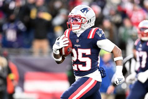 Rookie watch: Marcus Jones wins it for Patriots in dramatic fashion