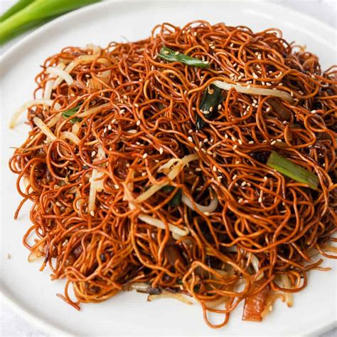 Cantonese Soy Sauce Chow Mein (15 min. Recipe) - Christie at Home