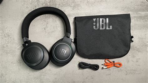 JBL Live 660 NC im Test: Schicke Over-Ears mit tollem Klang & sehr ...