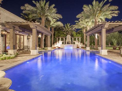 Beautiful Scottsdale, AZ pool. | Luxurious pool, Beautiful homes, Cool ...