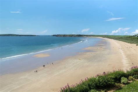 Tenby South Beach | Pembrokeshire Moments