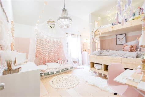 21 “Dream Bedroom” Ideas for Girls