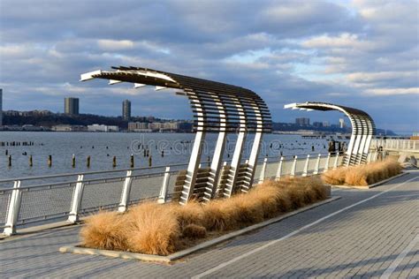 West Side Highway Walkway, New York City Stock Photo - Image: 50272701