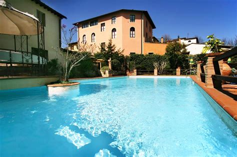 Chianti Hotels with Stunning Views, Pool, Free Parking • Italy Travel Ideas