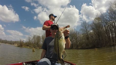 Kerr Reservoir Bass Fishing- March 2017 - YouTube