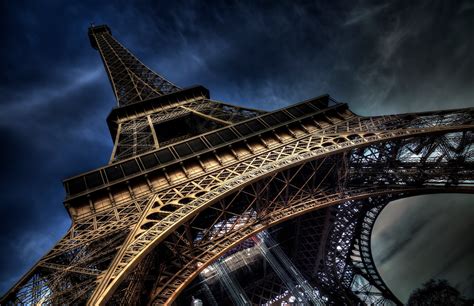 Eiffel Tower - OGQ Backgrounds HD