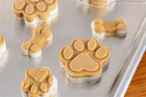 Frozen Peanut Butter & Banana Dog Treats | For the Love of Cooking