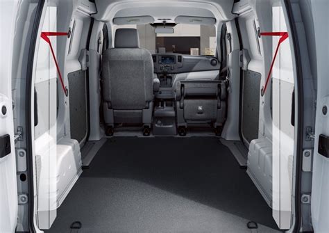 2020 NV200 Compact Cargo Van Features | Nissan USA