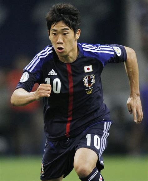 Top Football Players: Shinji Kagawa Profile and Pictures/Images