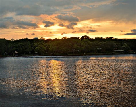 Cedar Creek Lake in Pictures: Sunset over Cedar Creek Lake