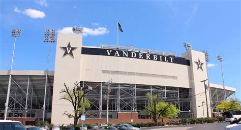 FirstBank Stadium - Facts, figures, pictures and more of the Vanderbilt Commodores college ...