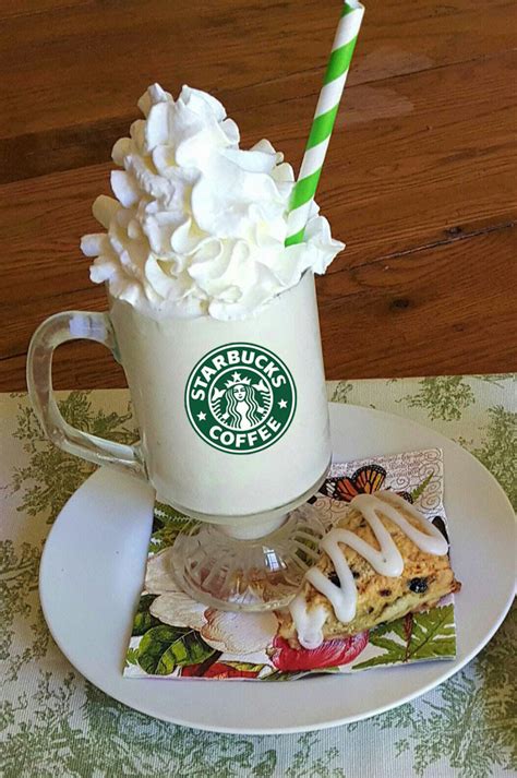 HOW TO MAKE A STARBUCKS VANILLA BEAN FRAPPUCCINO - JOYFUL DAISY