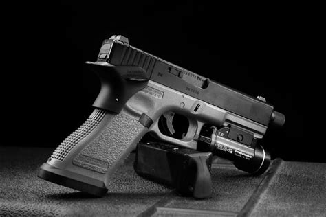 Glock 17 custom by Drake-UK on DeviantArt