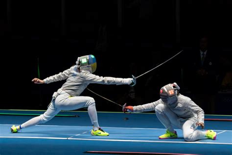 What It's Like Photographing Olympic Fencing | Fstoppers