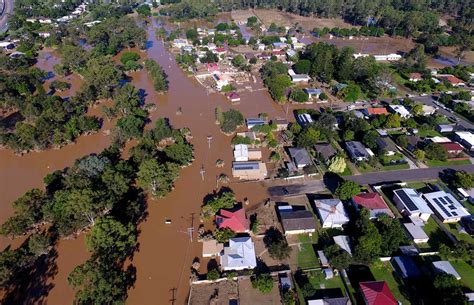 Photos of Australian floodwaters as they move toward Sydney, Australia ...