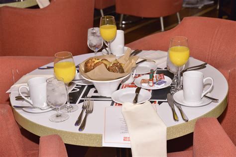 How to Set a Table for Breakfast | Transit Hotels