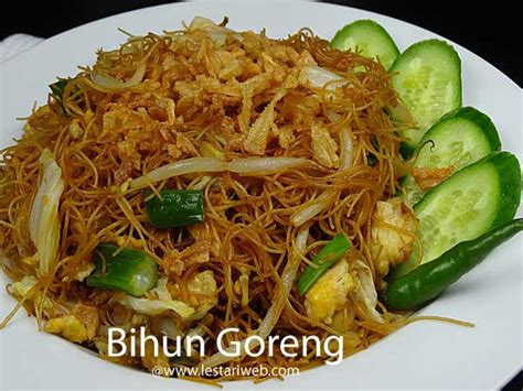 Fried Rice Noodles – Recipes Indonesia