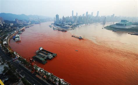 Why has the Yangtze River turned red? : News blog