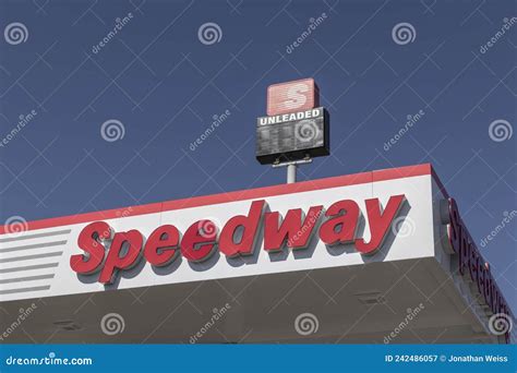 Speedway Gas and Fuel Logo. Speedway is the Official Fuel of the NTT IndyCar Series Editorial ...